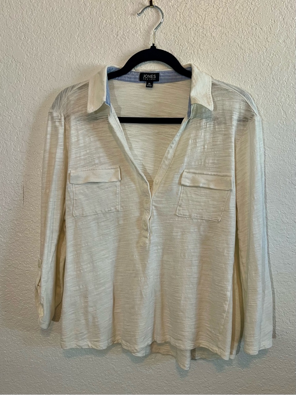 Jones New York Light Cream Button-Front Pocket Blouse